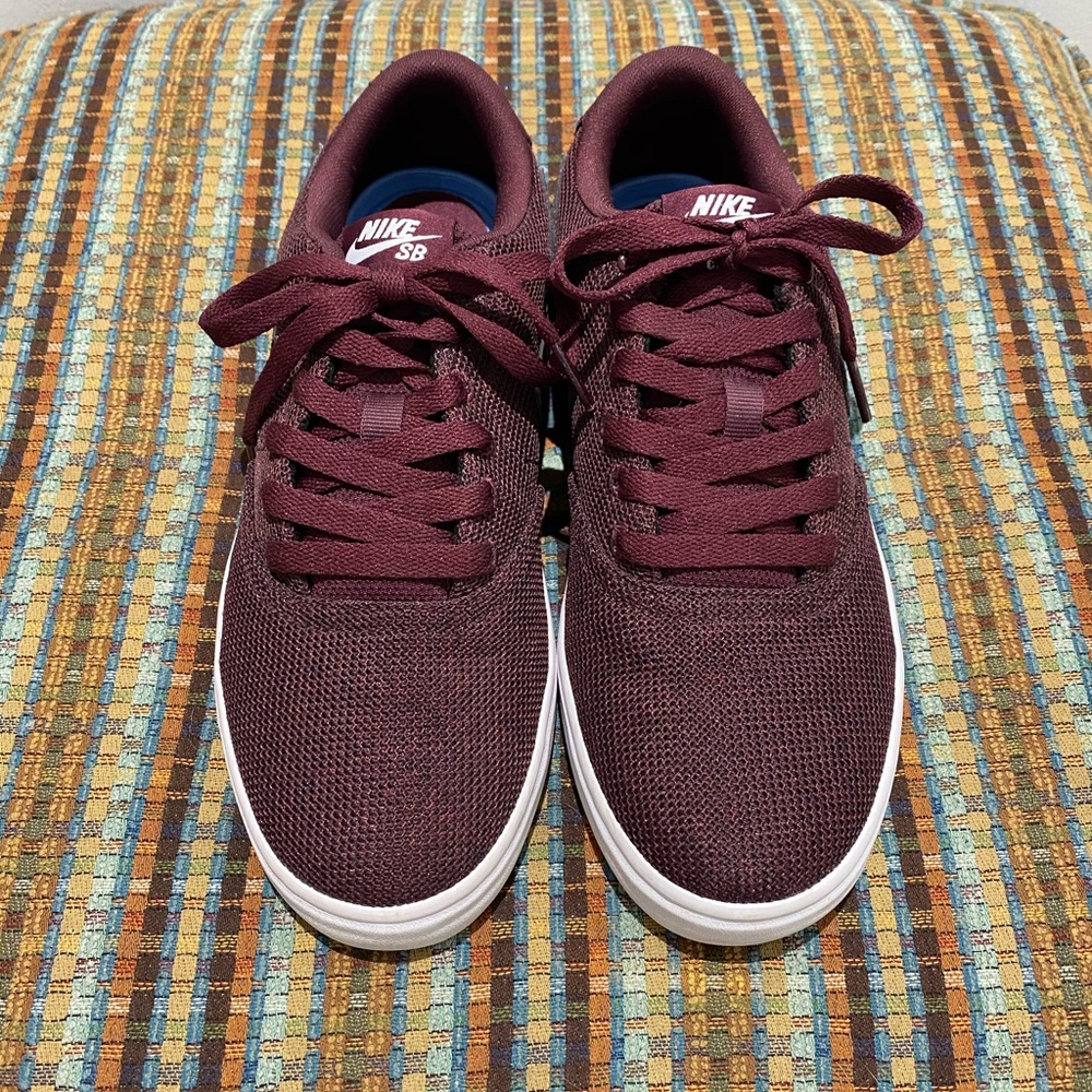 Nike SB Solar Skateboarding Shoe Size US7